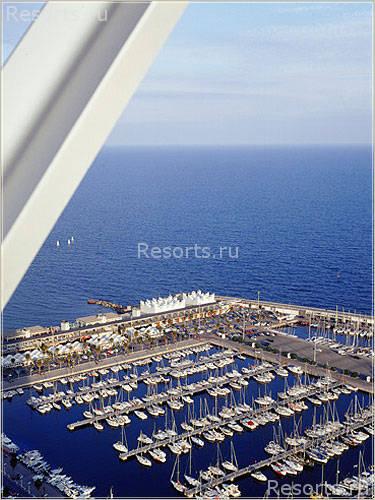 Arts Ritz Carlton 6